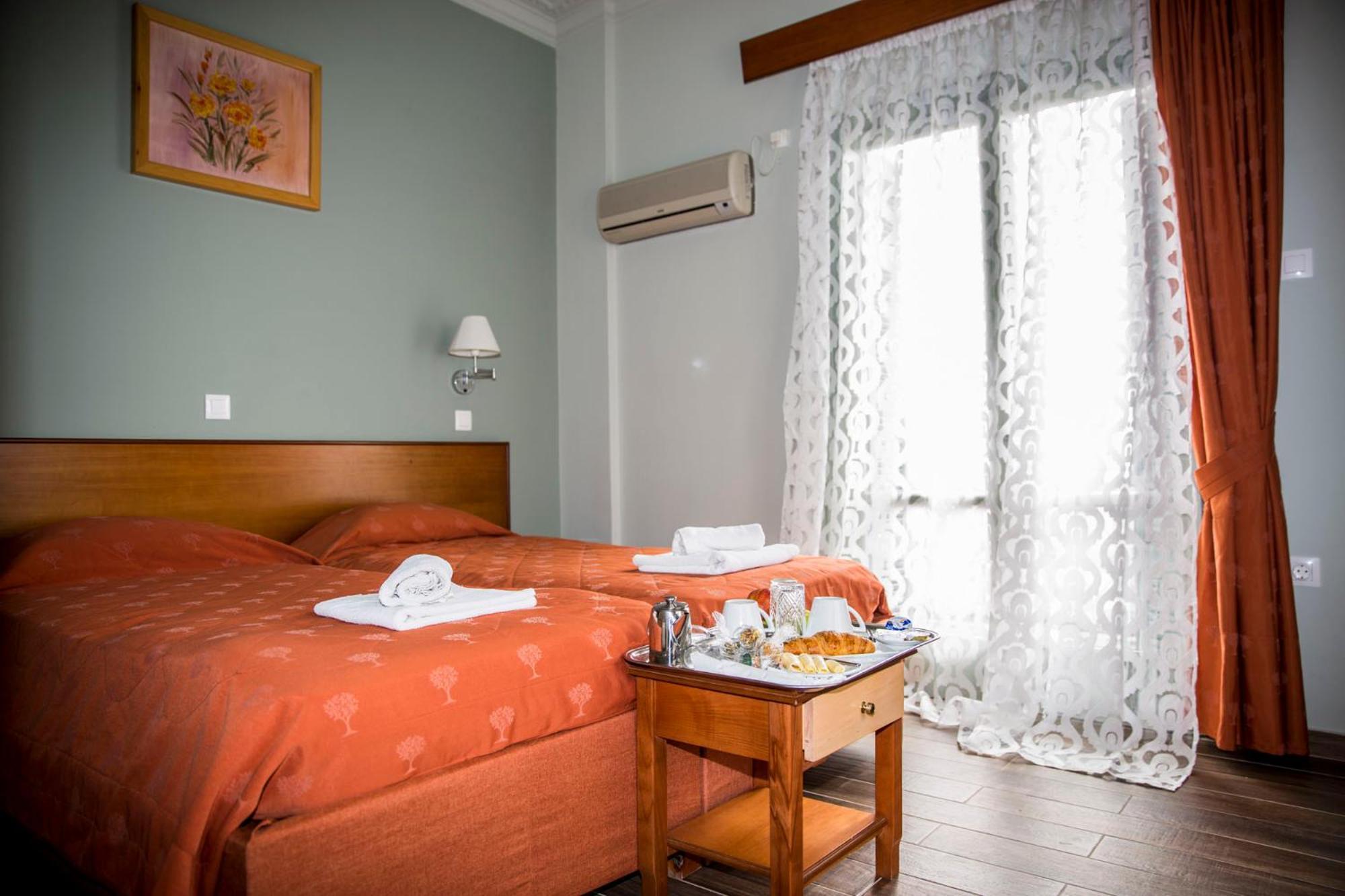 Togias Hotel Aegina Zewnętrze zdjęcie