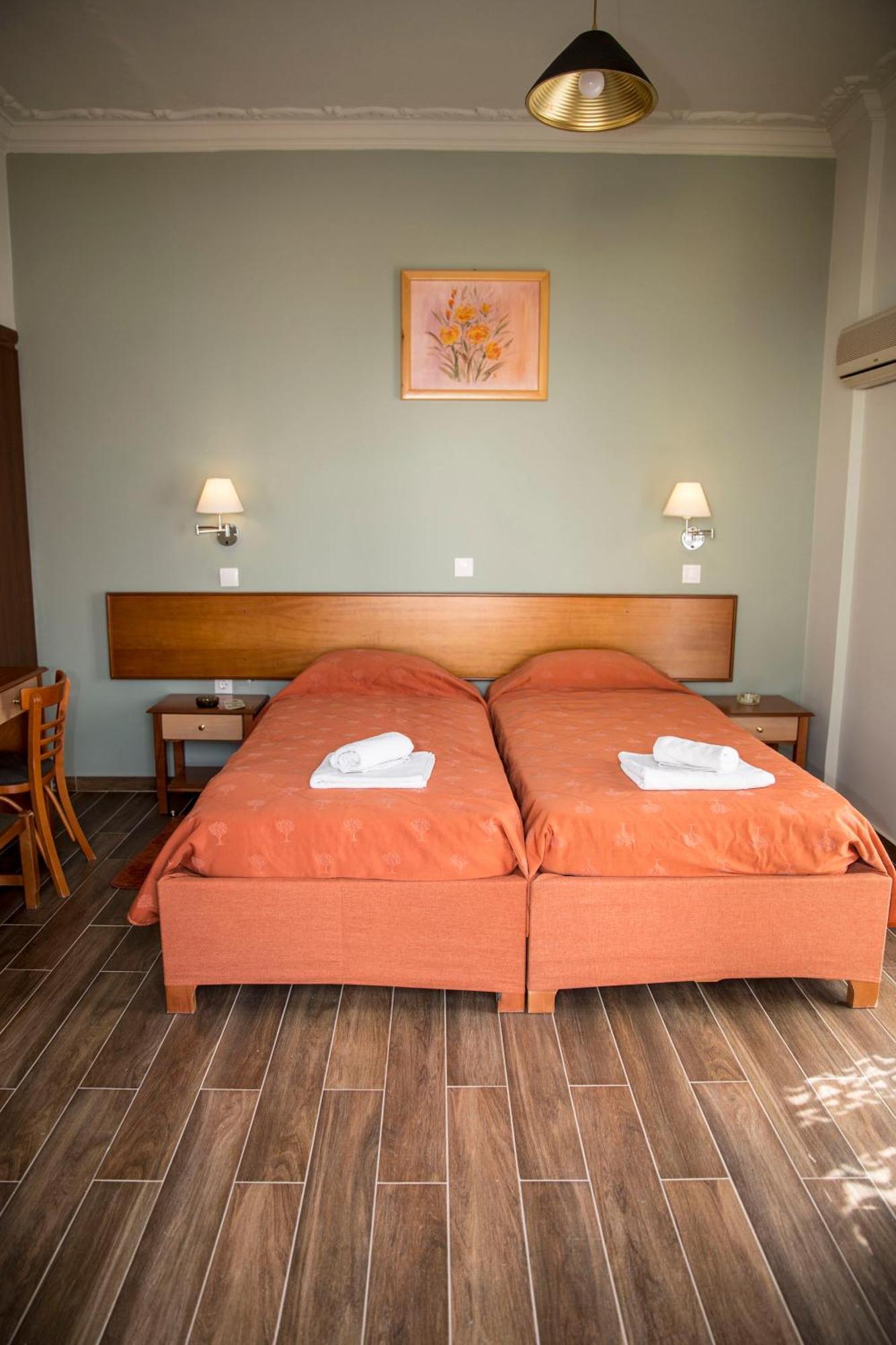Togias Hotel Aegina Zewnętrze zdjęcie